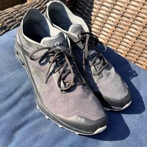 On Cloud Running Men's Black Athletic Shoes with Subtle Gray Accents 12.5
